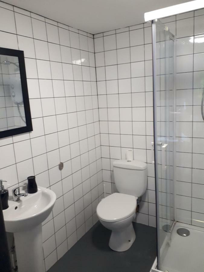 The Village Studio Apartments Moate Kültér fotó